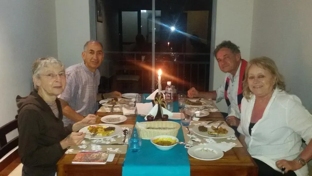 Mistletoe Homestay & Cafe Munnar